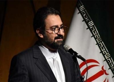 نهان بر عیان نشان دهنده ذهن نقاد ایرانی است