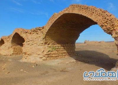 پل دلاک یکی از آثار تاریخی دوره صفویه است